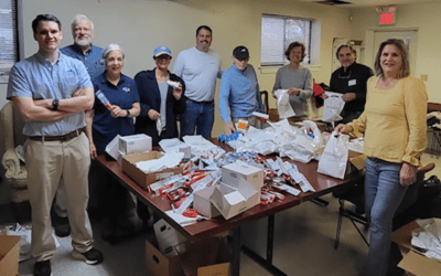 Rotarians in Action Spreading Smiles and Joy This Christmas