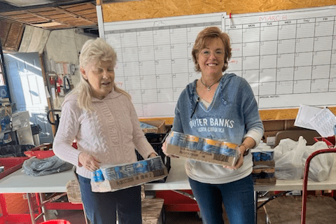 Pictured: Joanna & Deanne Marshall (President, Rotary Club of Orange, VA) both volunteers.